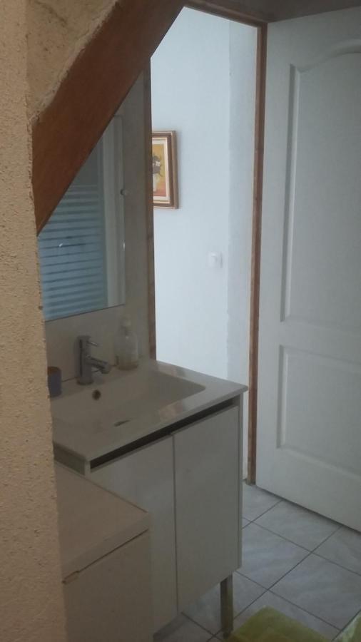Appartement Dans Hameau Provencal ألّاوش المظهر الخارجي الصورة