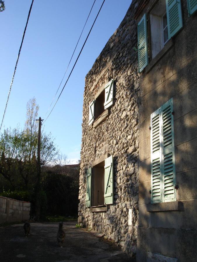 Appartement Dans Hameau Provencal ألّاوش المظهر الخارجي الصورة