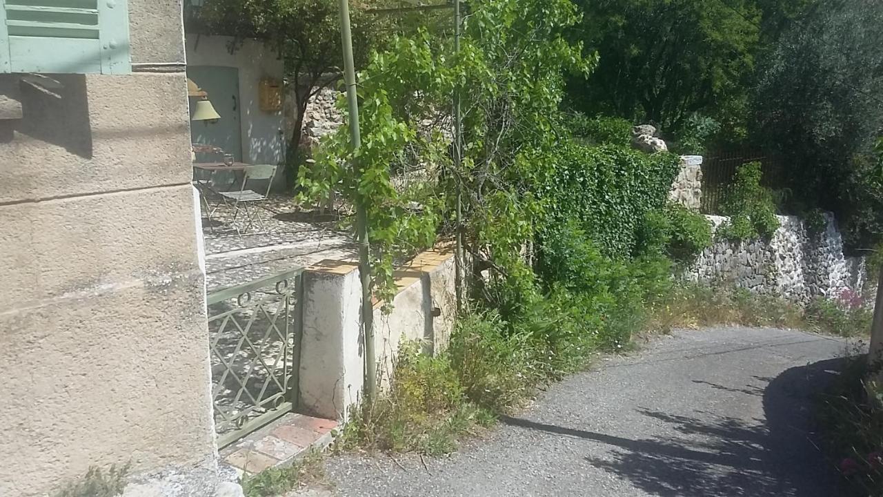 Appartement Dans Hameau Provencal ألّاوش المظهر الخارجي الصورة